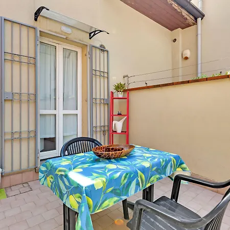 Alessia's Flat - San Bernardino Apartment