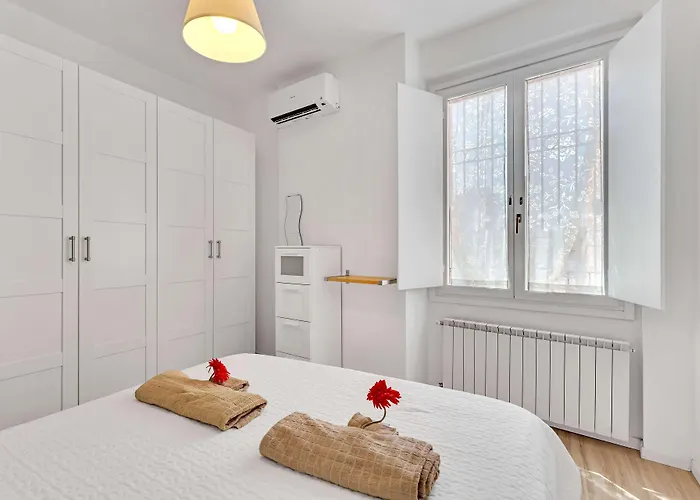 Alessia's Flat - San Bernardino